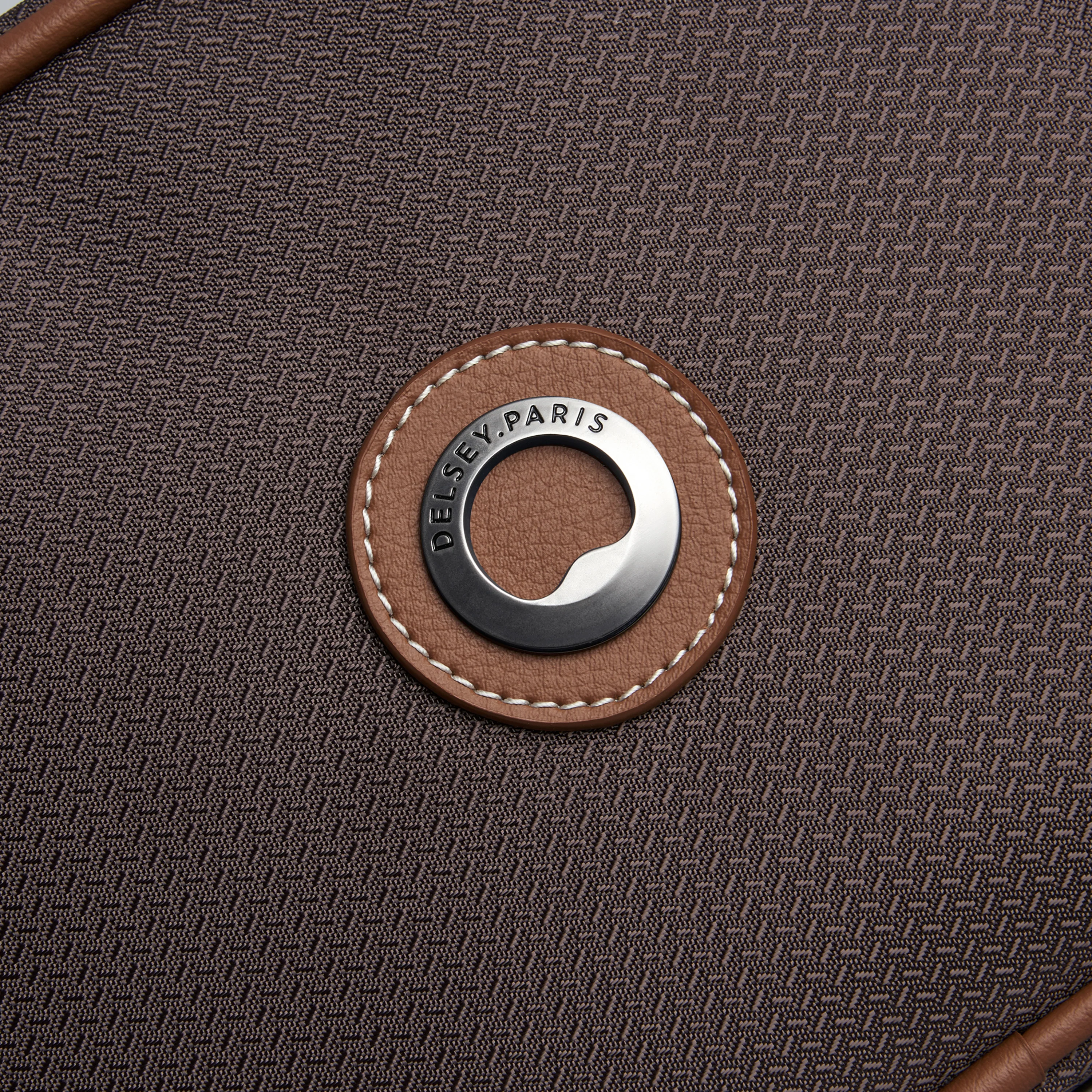 CHATELET AIR 2.0 - Large Toiletry Bag - Image 10