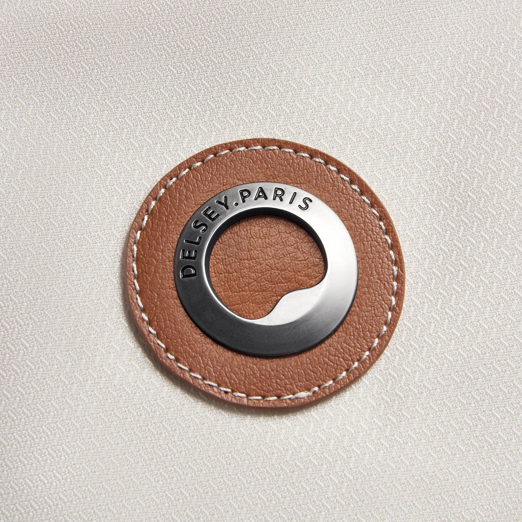 CHATELET AIR 2.0 - Garment Cover - Image 5