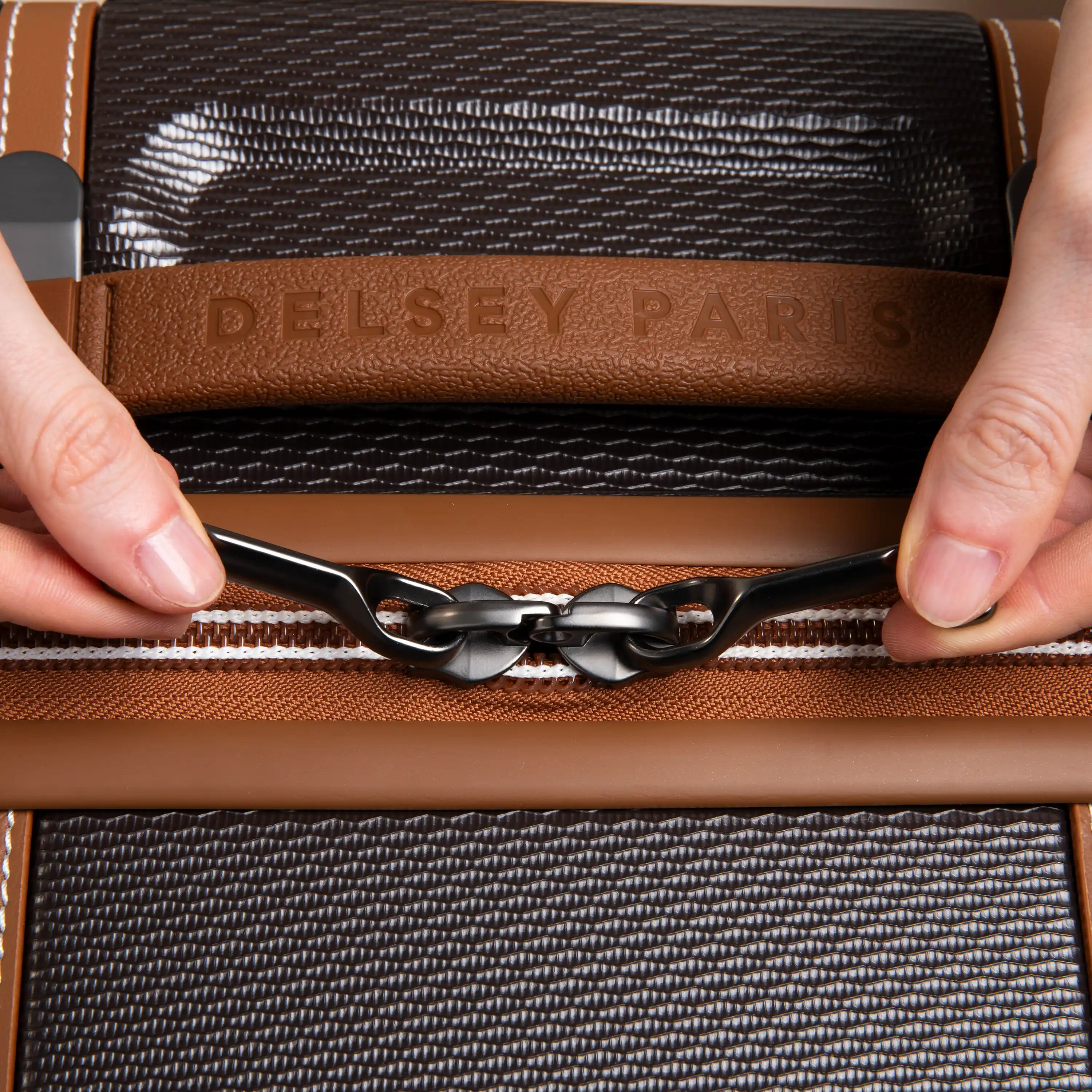 CHATELET AIR 2.0 - Carry-On Plus Spinner - Image 25