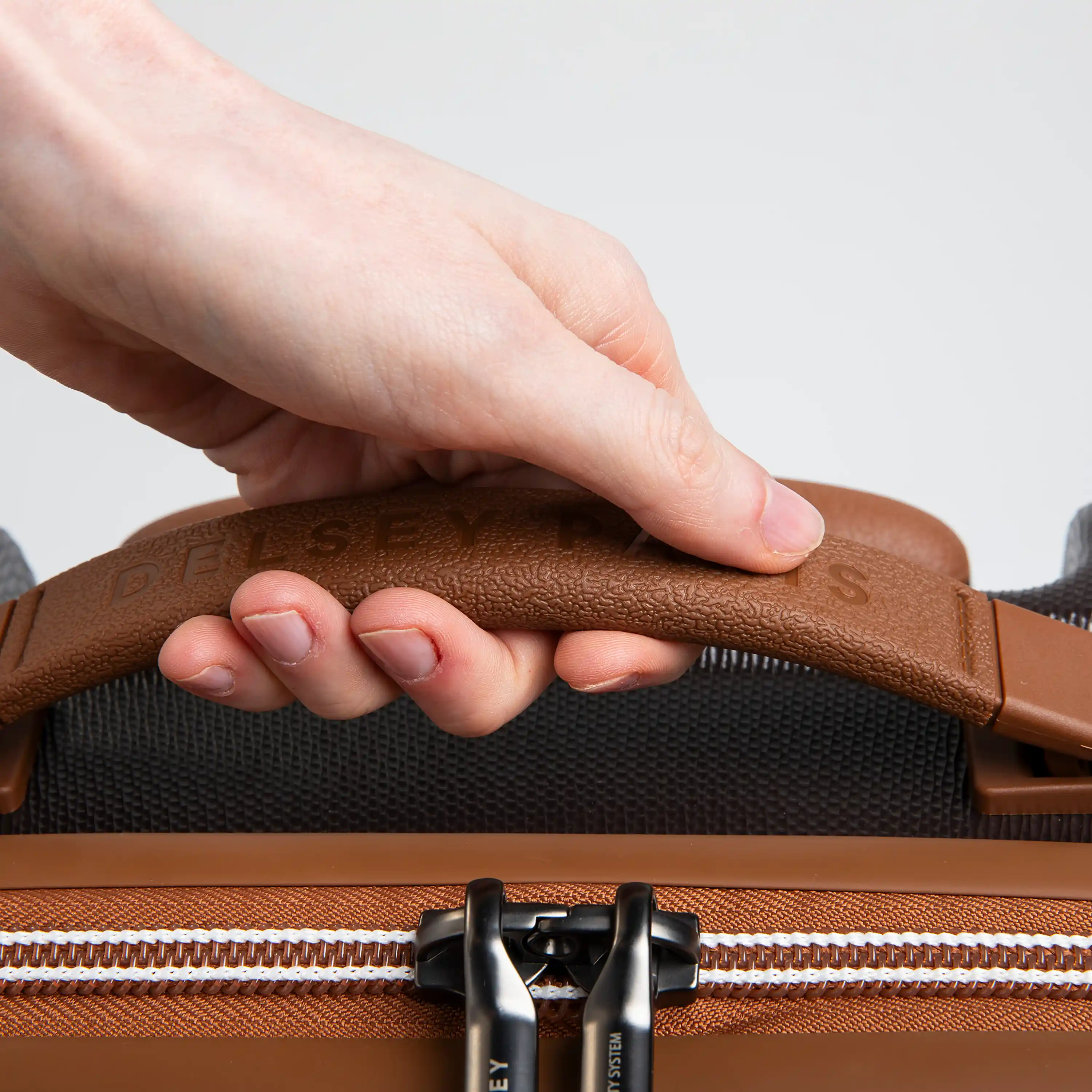 CHATELET AIR 2.0 - Carry-On Plus Spinner - Image 56