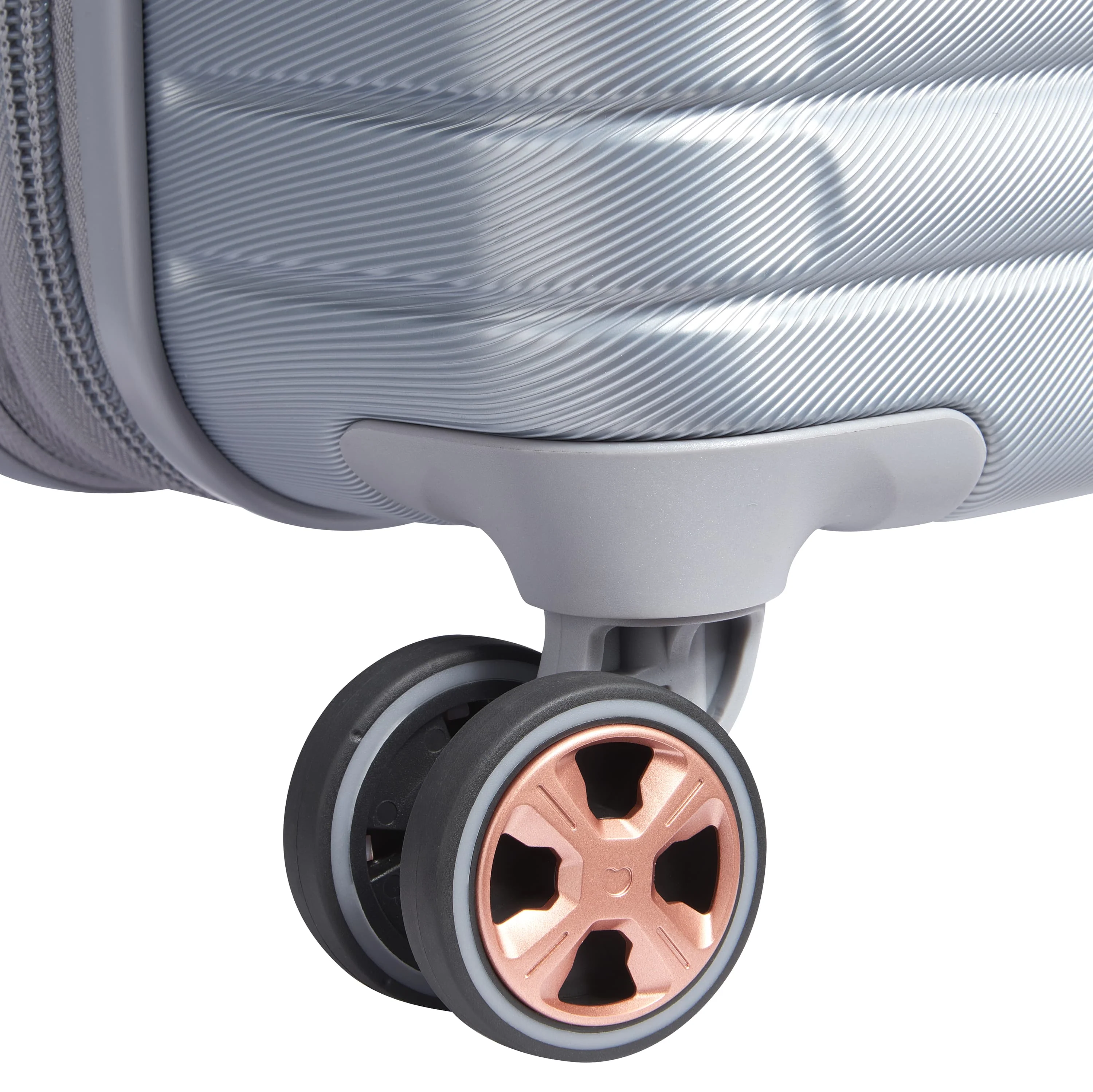 Cruise 3.0 - Carry-On Plus Expandable Spinner - Image 18
