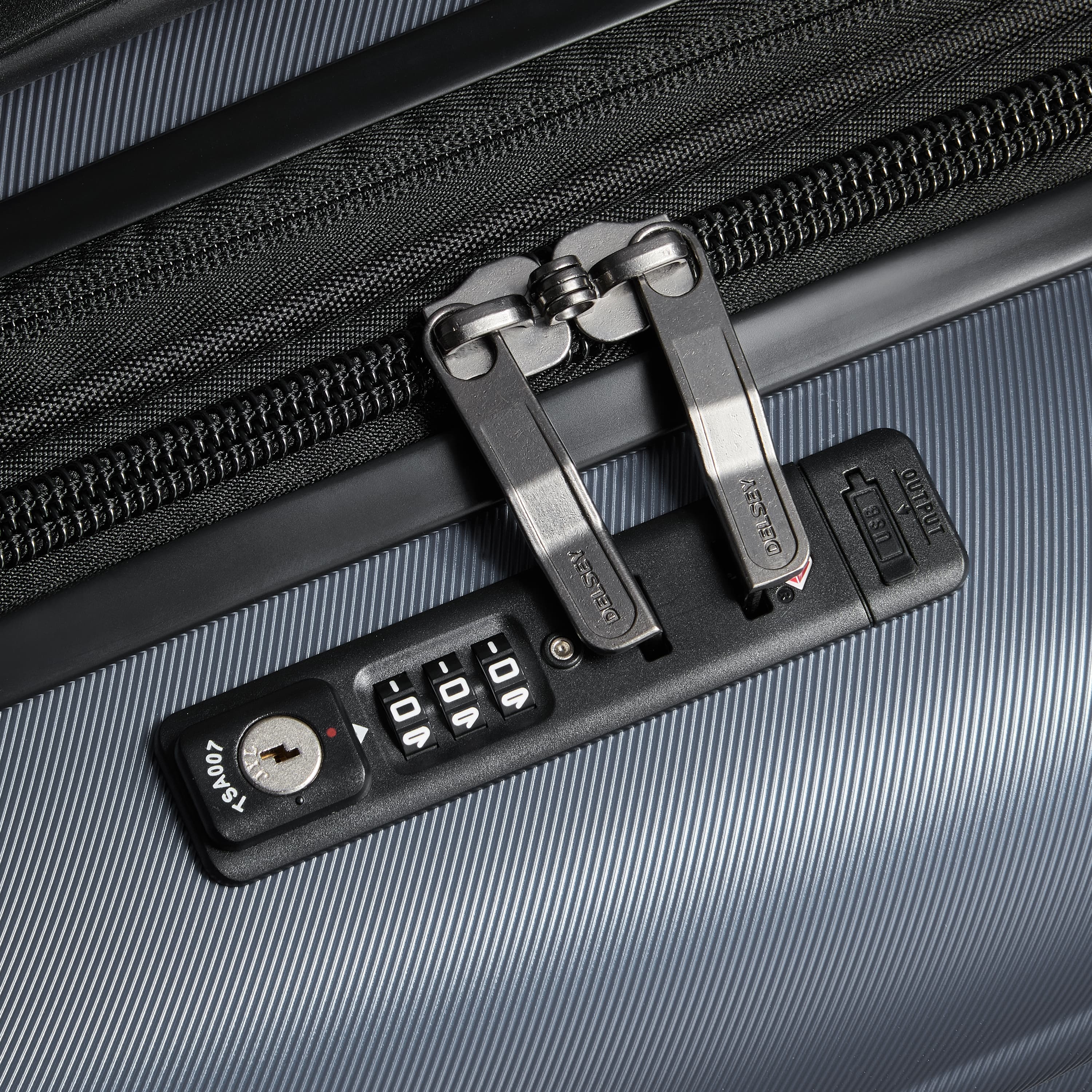 Cruise 3.0 - Carry-On Plus Expandable Spinner - Image 26