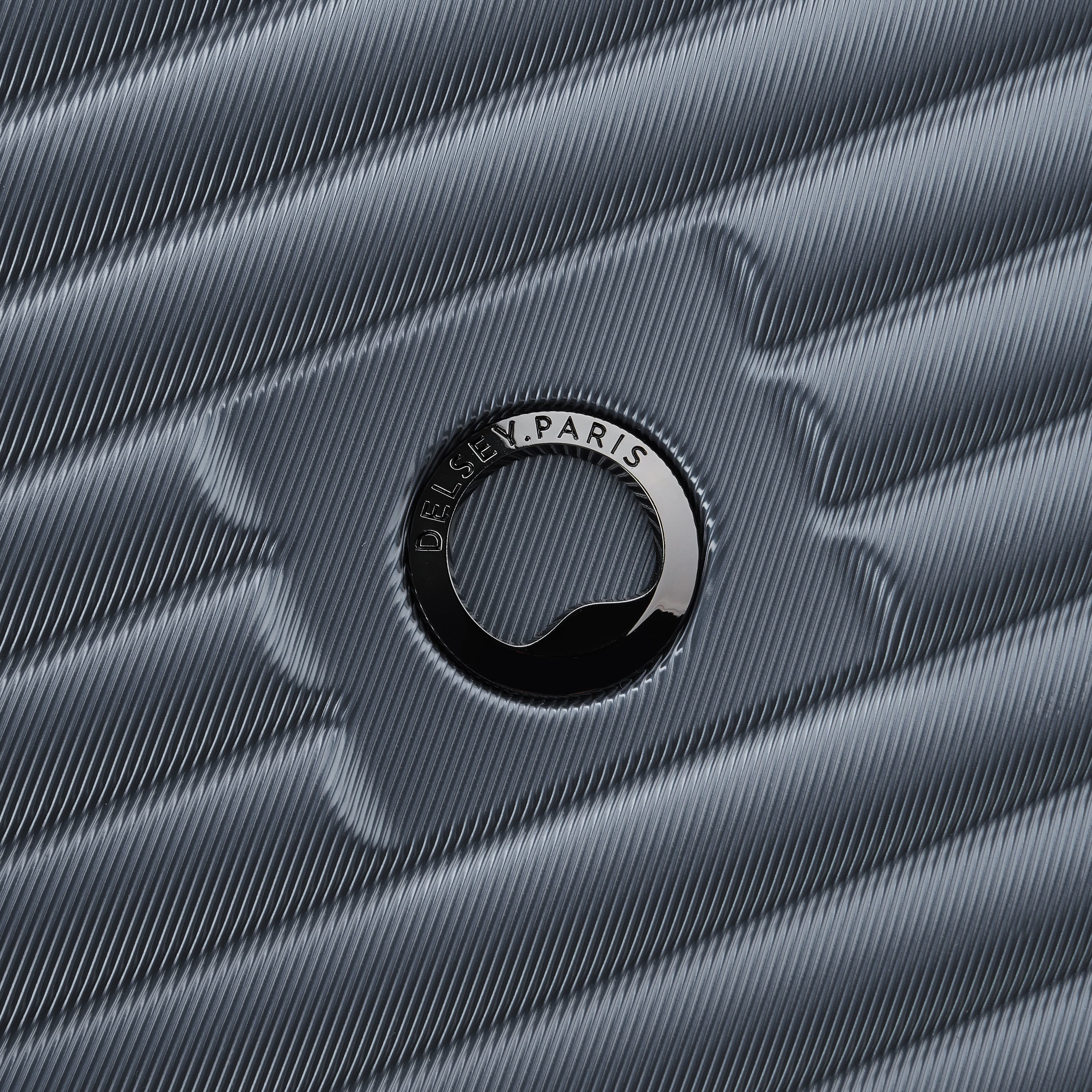 Cruise 3.0 - Carry-On Plus Expandable Spinner - Image 33