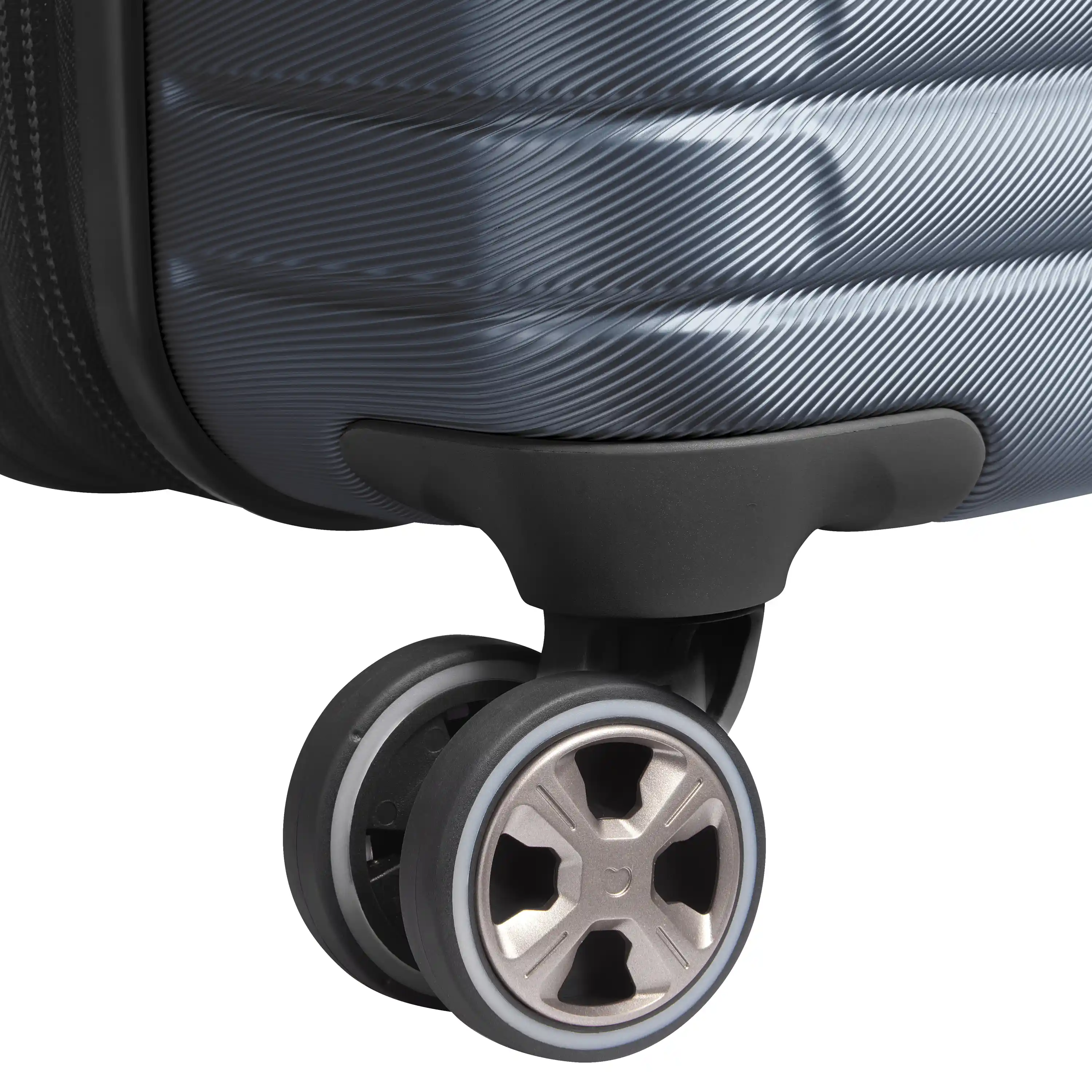 Cruise 3.0 - Medium Expandable Spinner - Image 29