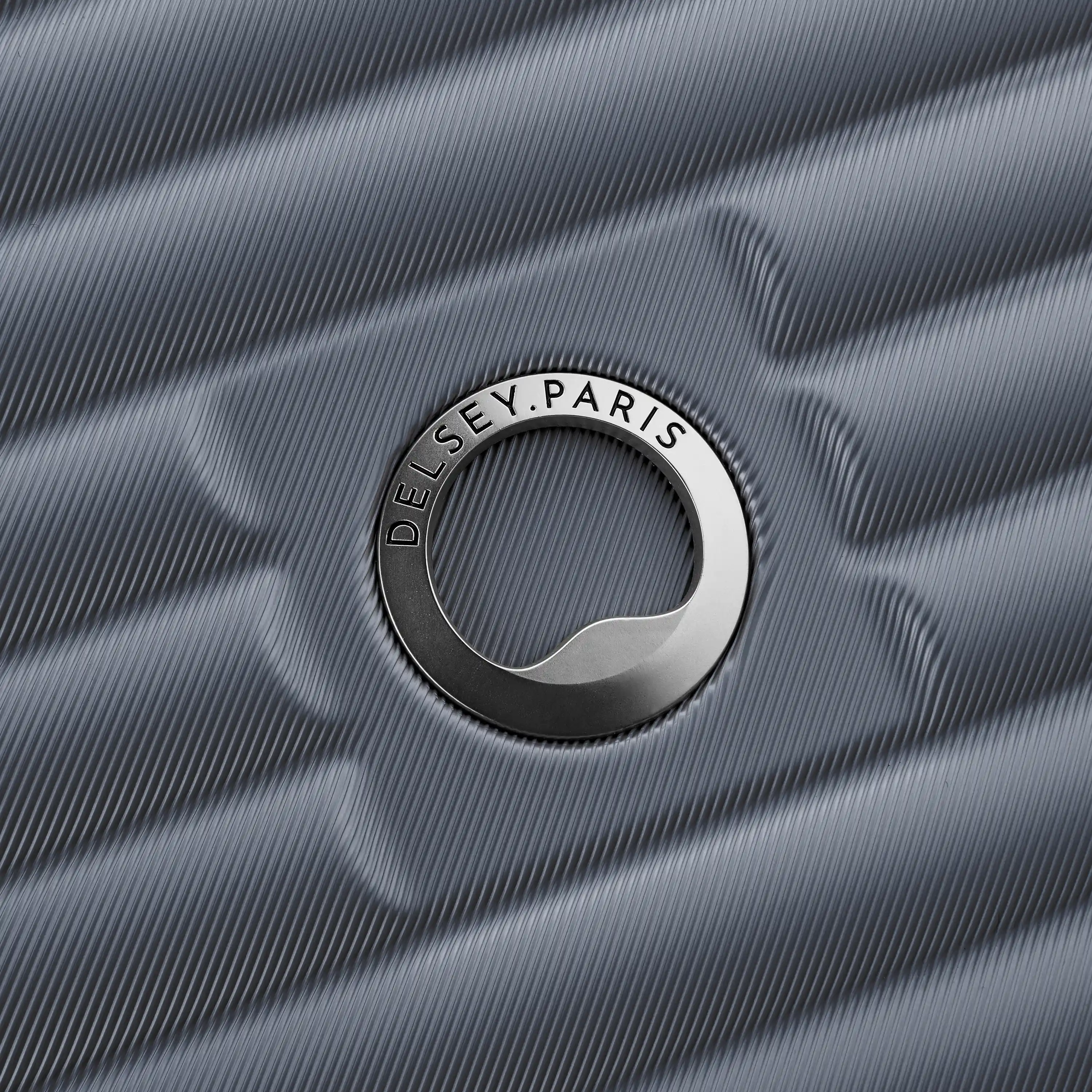 Cruise 3.0 - Medium Expandable Spinner - Image 32