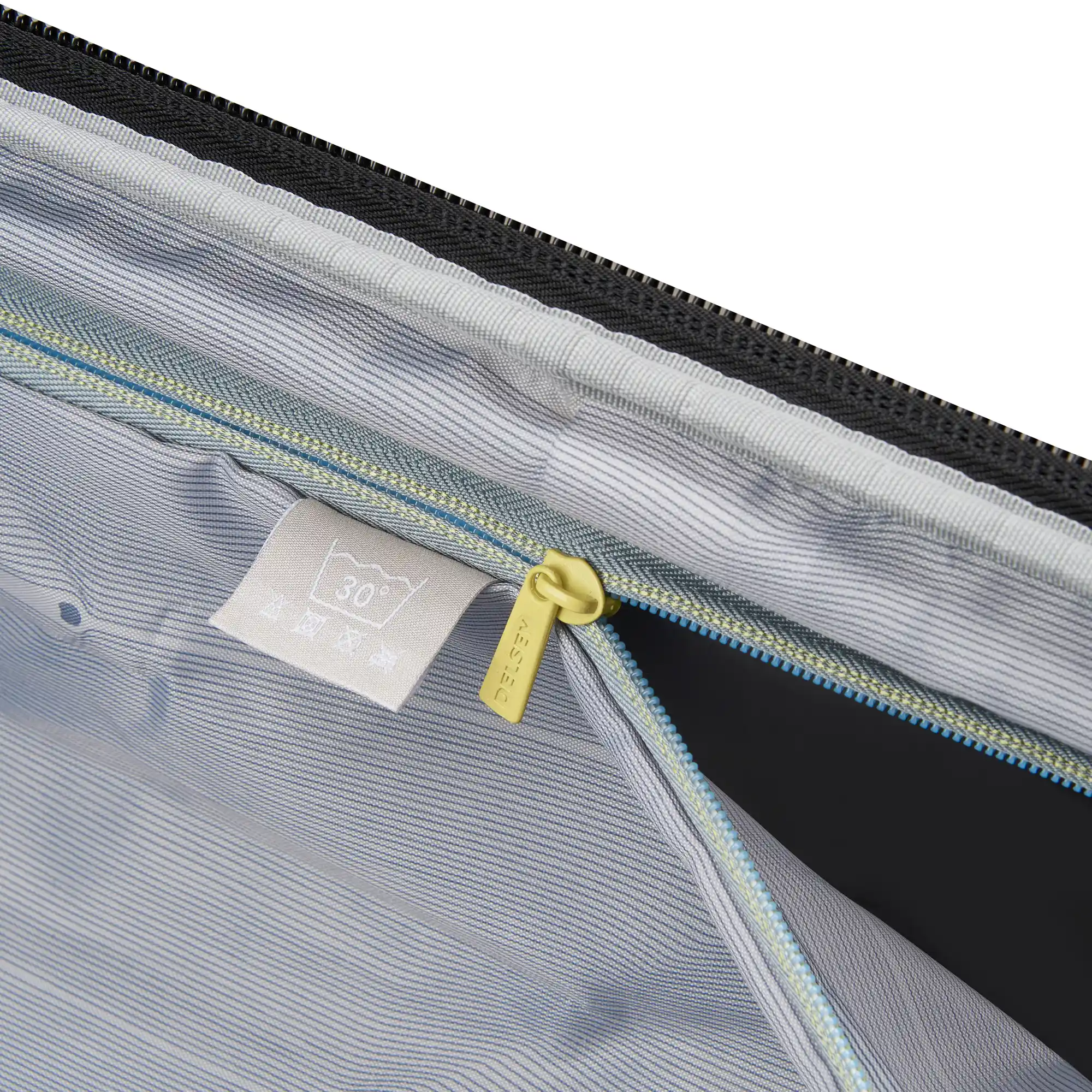 Cruise 3.0 - Medium Expandable Spinner - Image 38