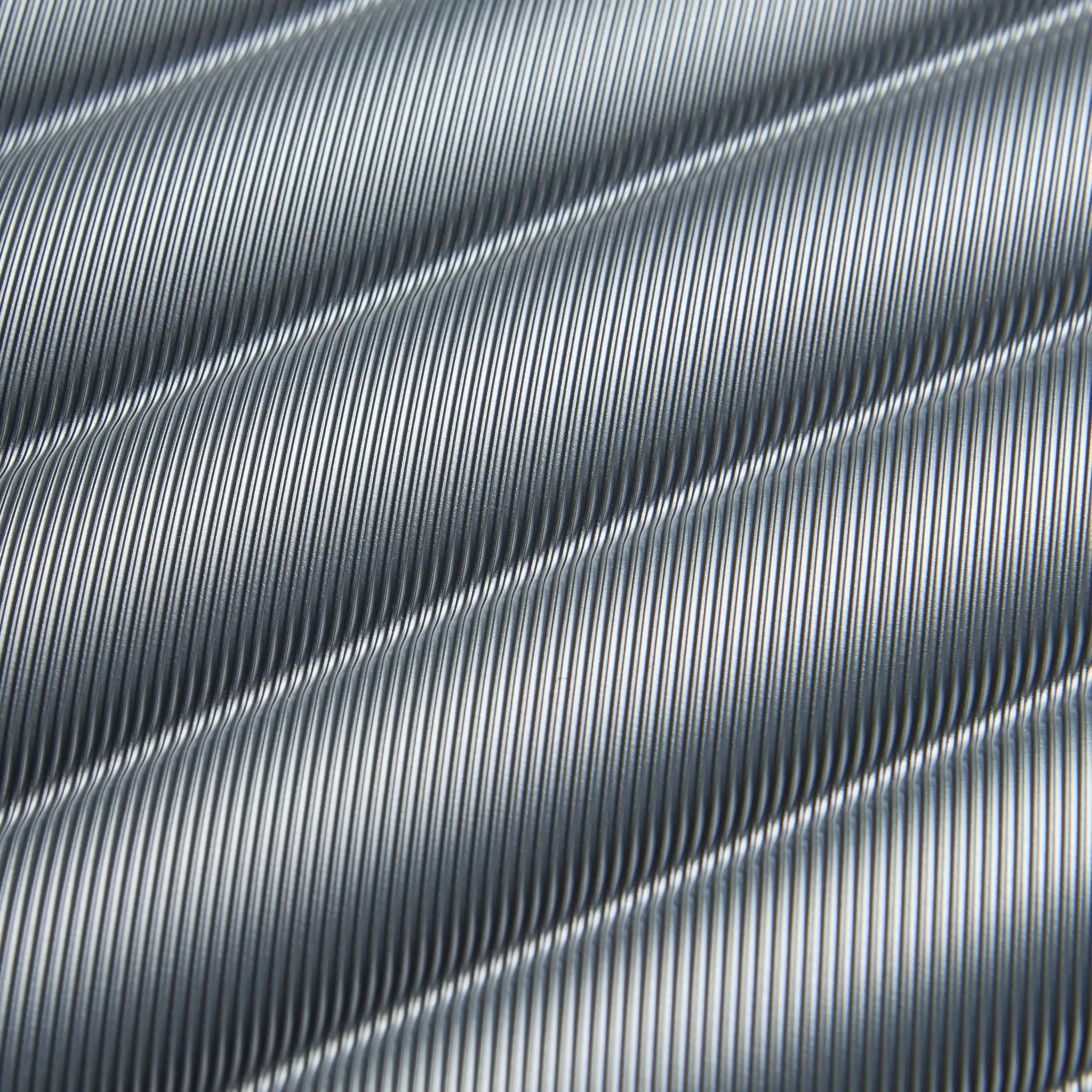 Cruise 3.0 - Large Expandable Spinner - Image 34