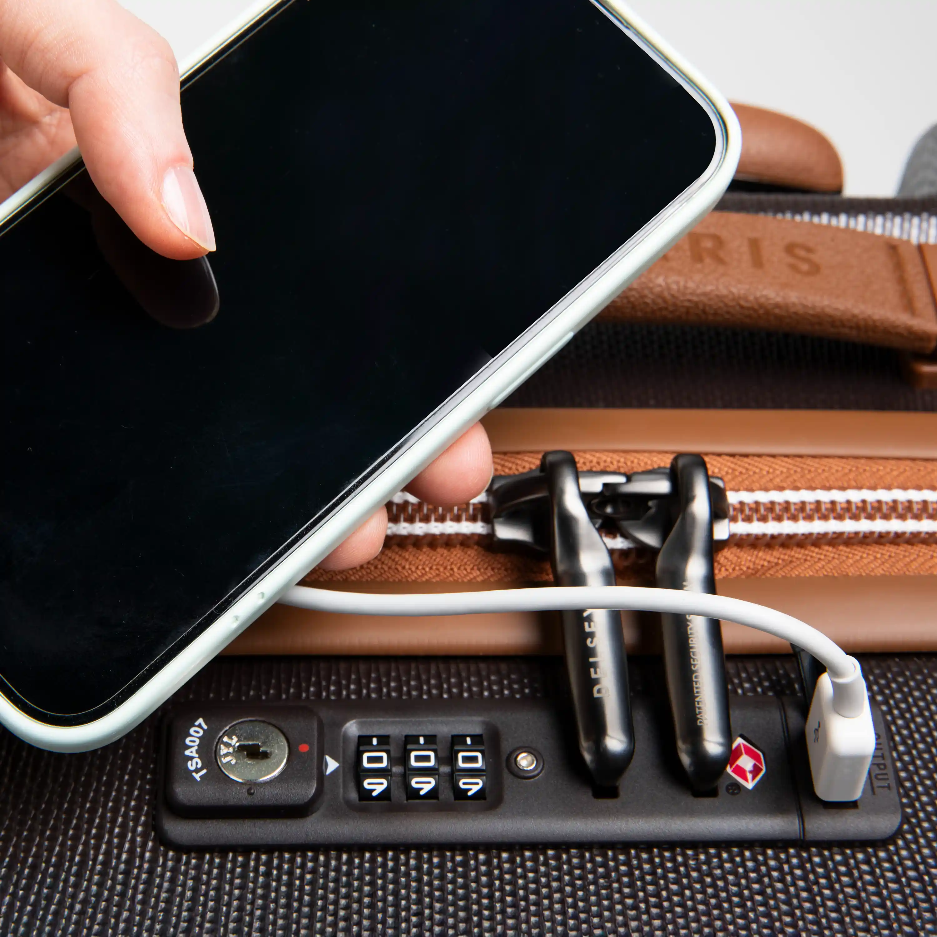 CHATELET AIR 2.0 - Carry-On Plus Spinner - Image 23