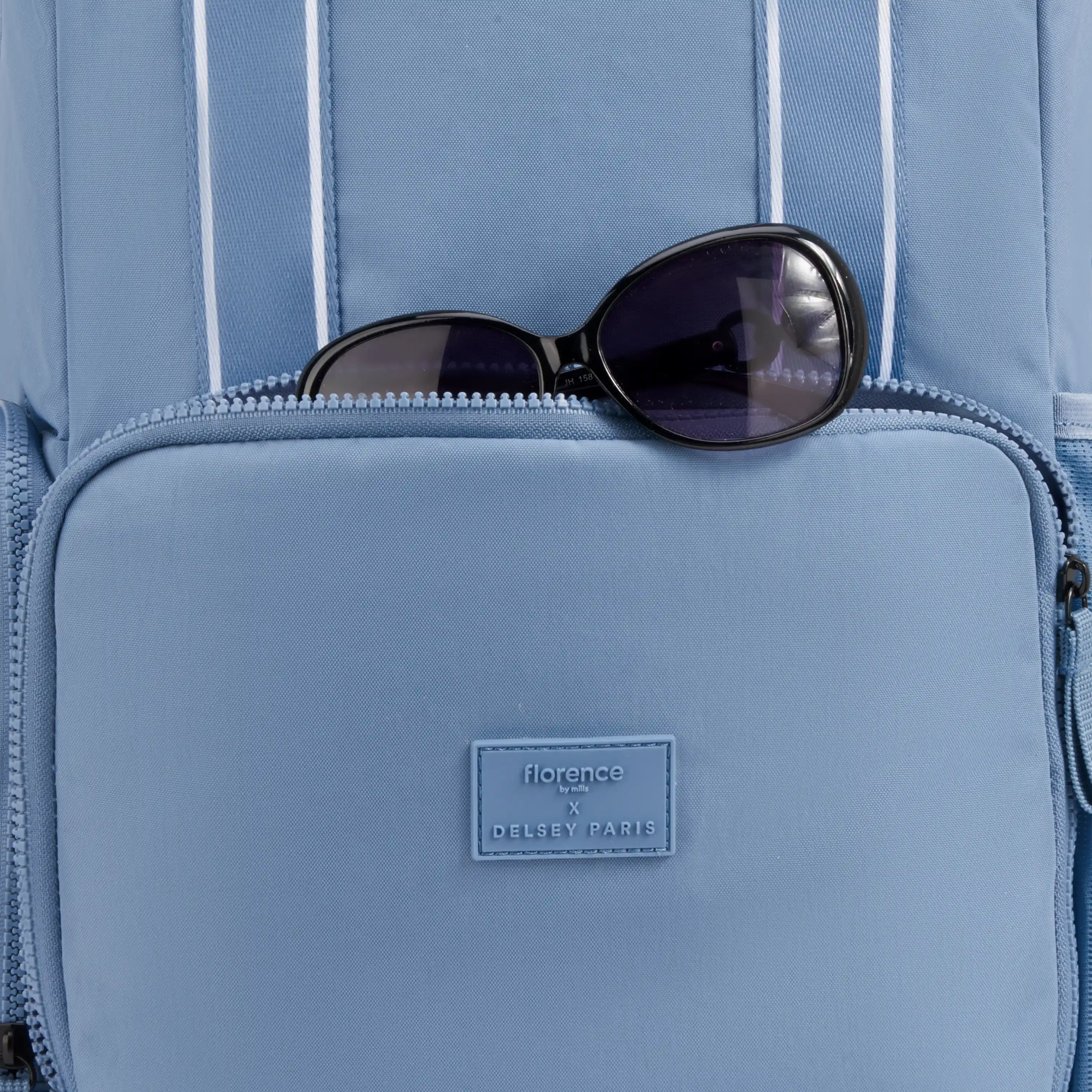 CAREFREE CARRY - Laptop Backpack - Image 23